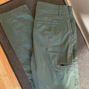 Eddie Bauer Olive Green Women's Straight Leg Pants